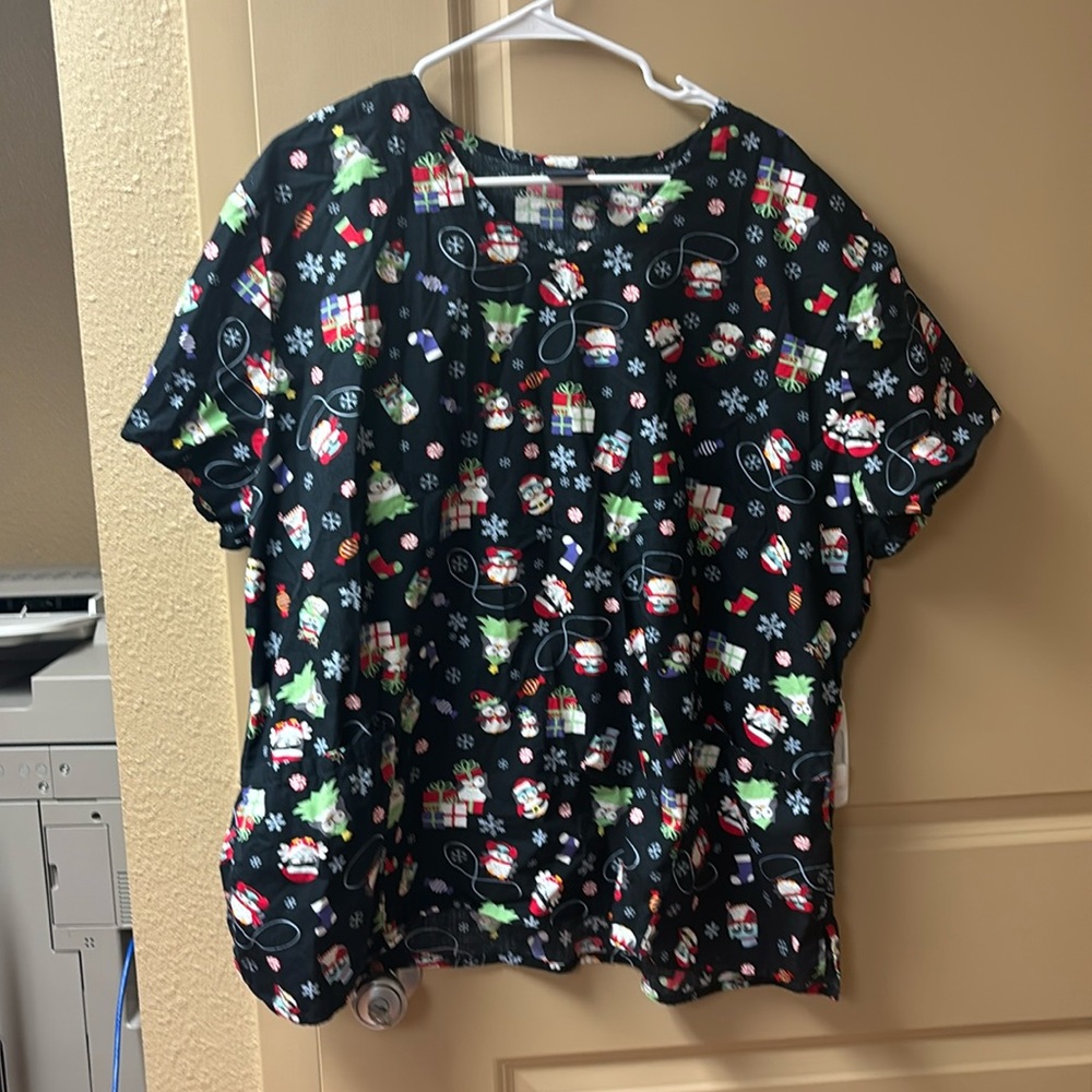 Scrub top